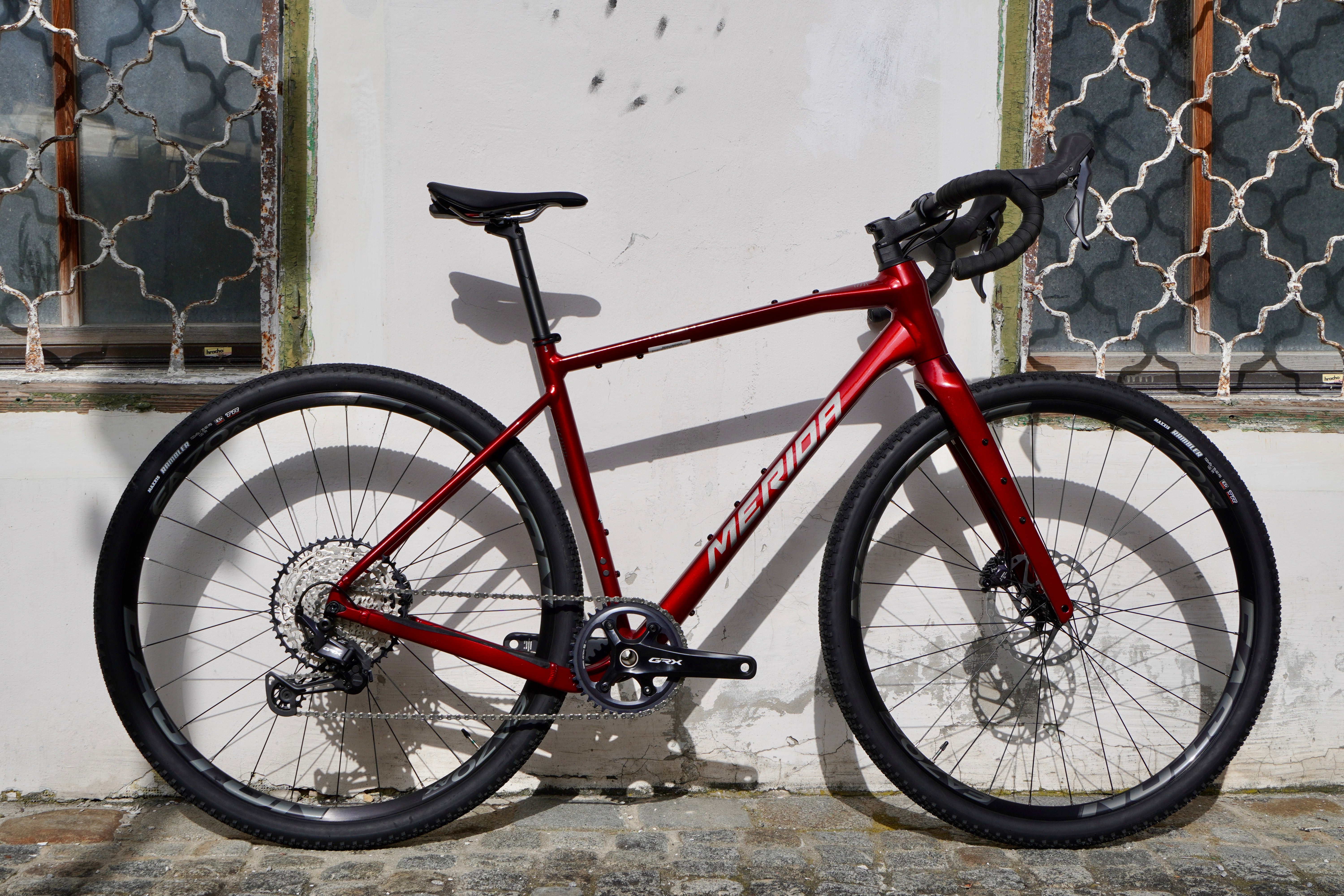 Silex 700 II 2025 Dark Strawberry Red – Grundtner