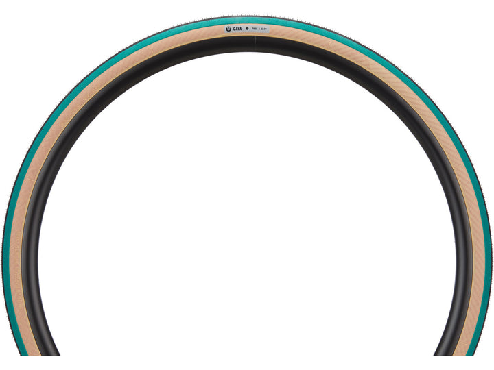 Cava Race Gravel folding tire