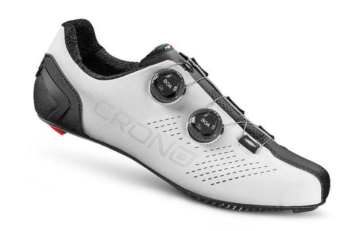 CR2 road bike shoe