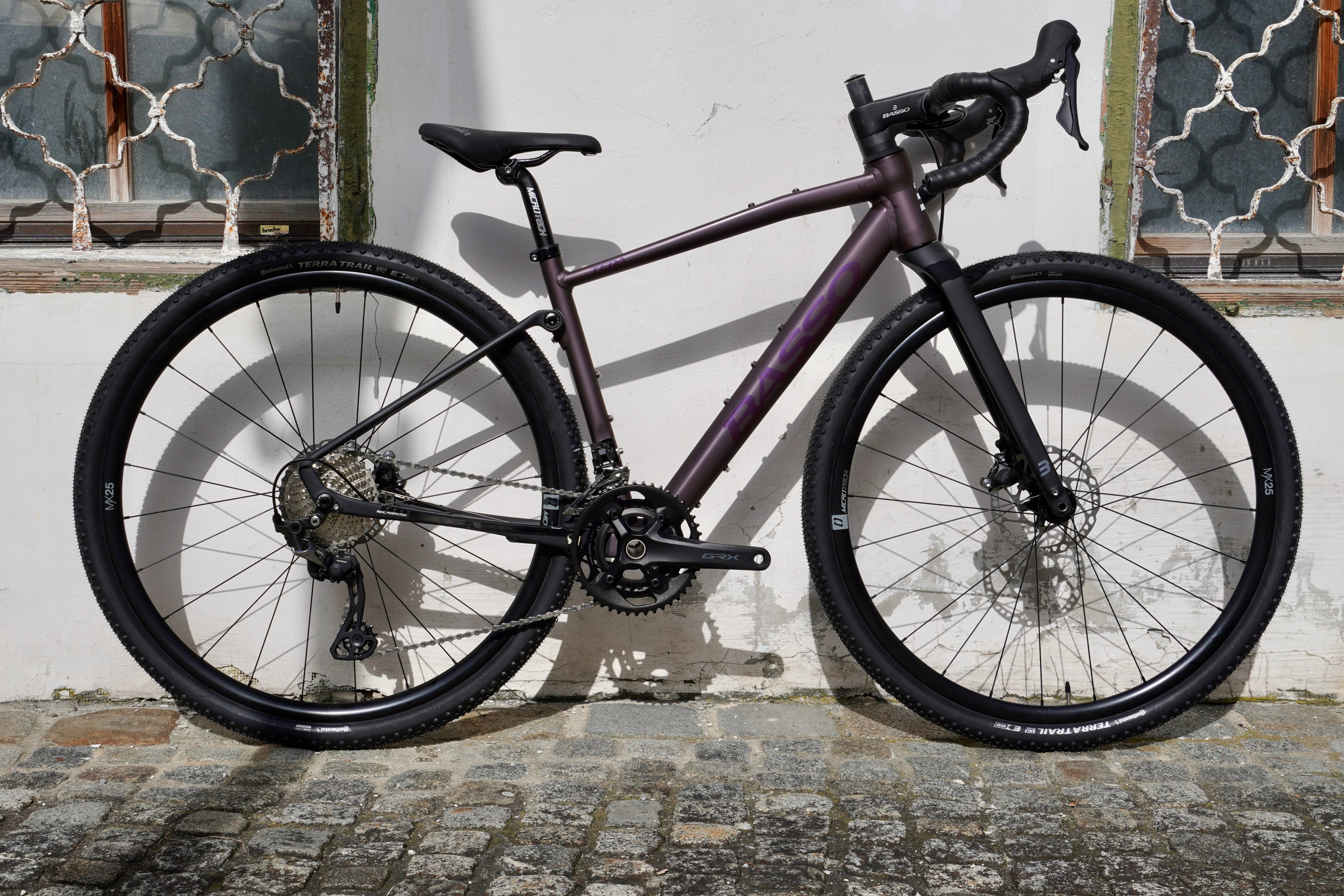 gravel bike basso Tera GRX 2x11 – Grundtner