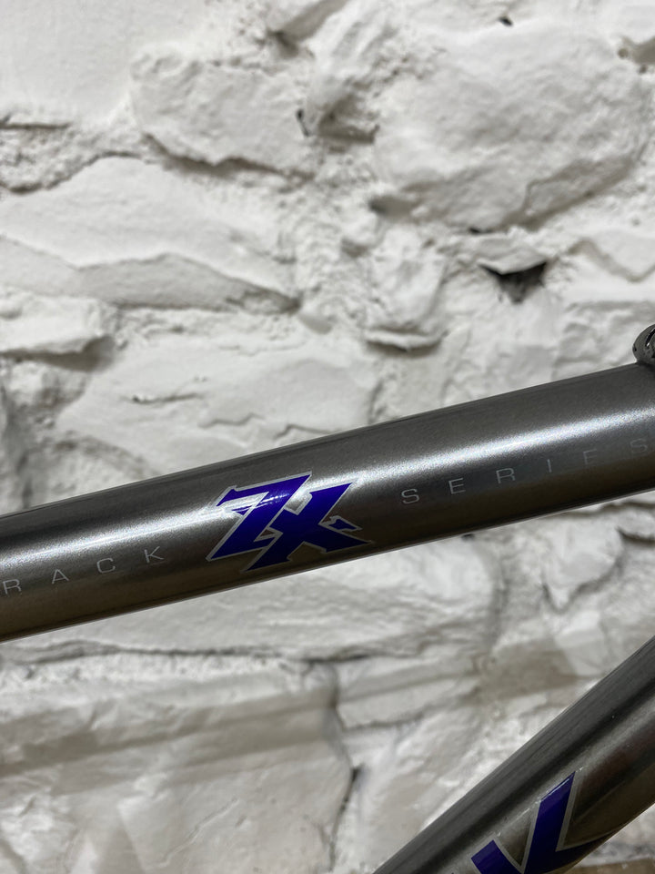 Single track ZX 970
