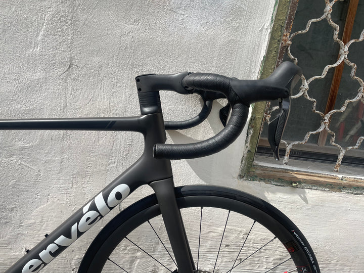 R5 Five Black Ultegra Di2