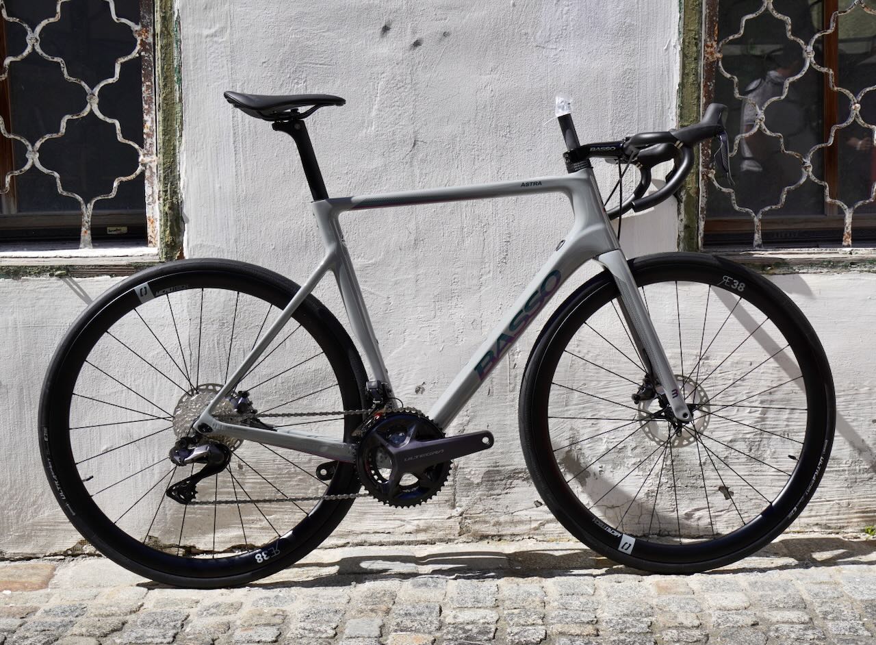 rennrad basso astra Astra Disc Ultegra Di2 – Grundtner