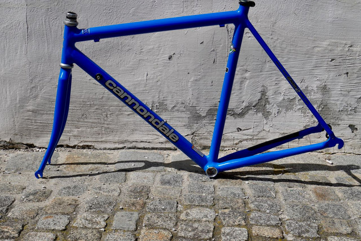 CAAD2 frameset 1998