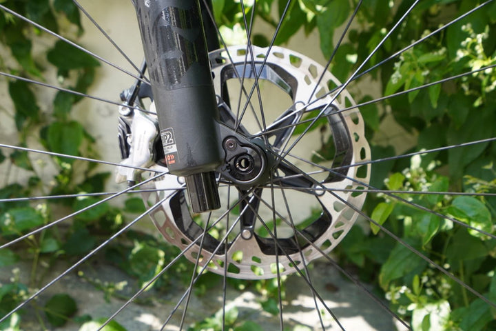 eOne Sixty 10K Carbon matte black