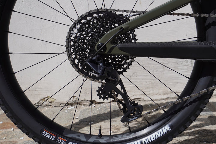 BRONSON 4C MX 23 MOSS R