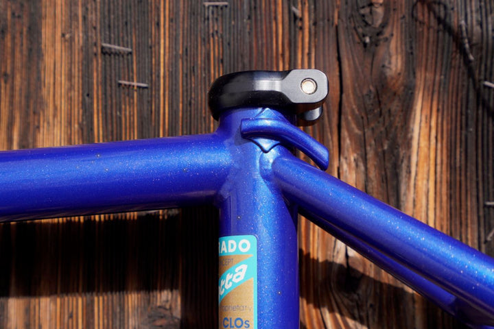 ATX frame in blue