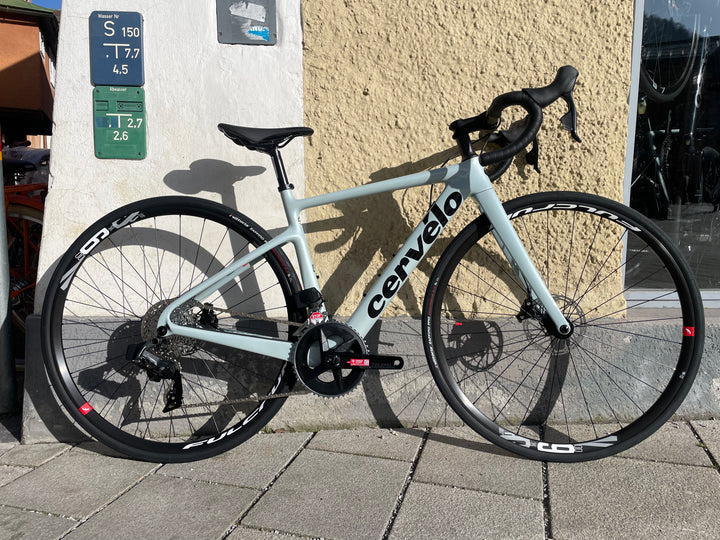 Caledonia Rival eTap AXS