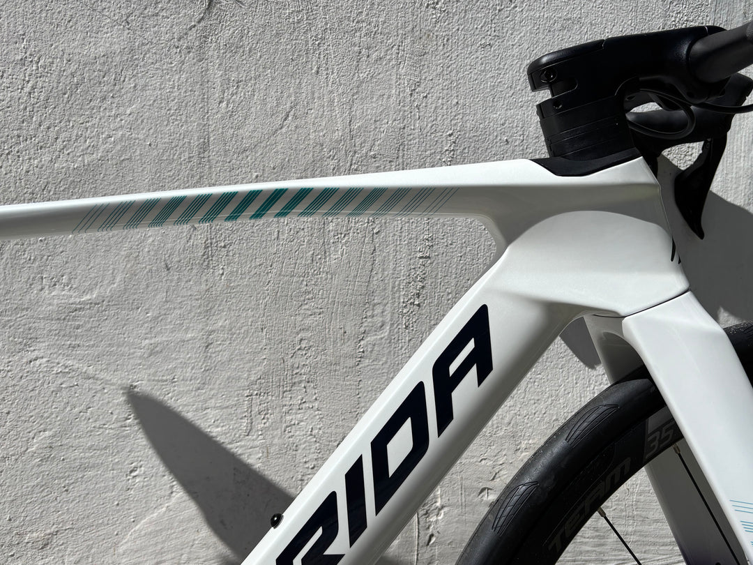 Merida Reacto 5000 2026 | Shimano 105 Di2 | Aero Carbon Rennrad