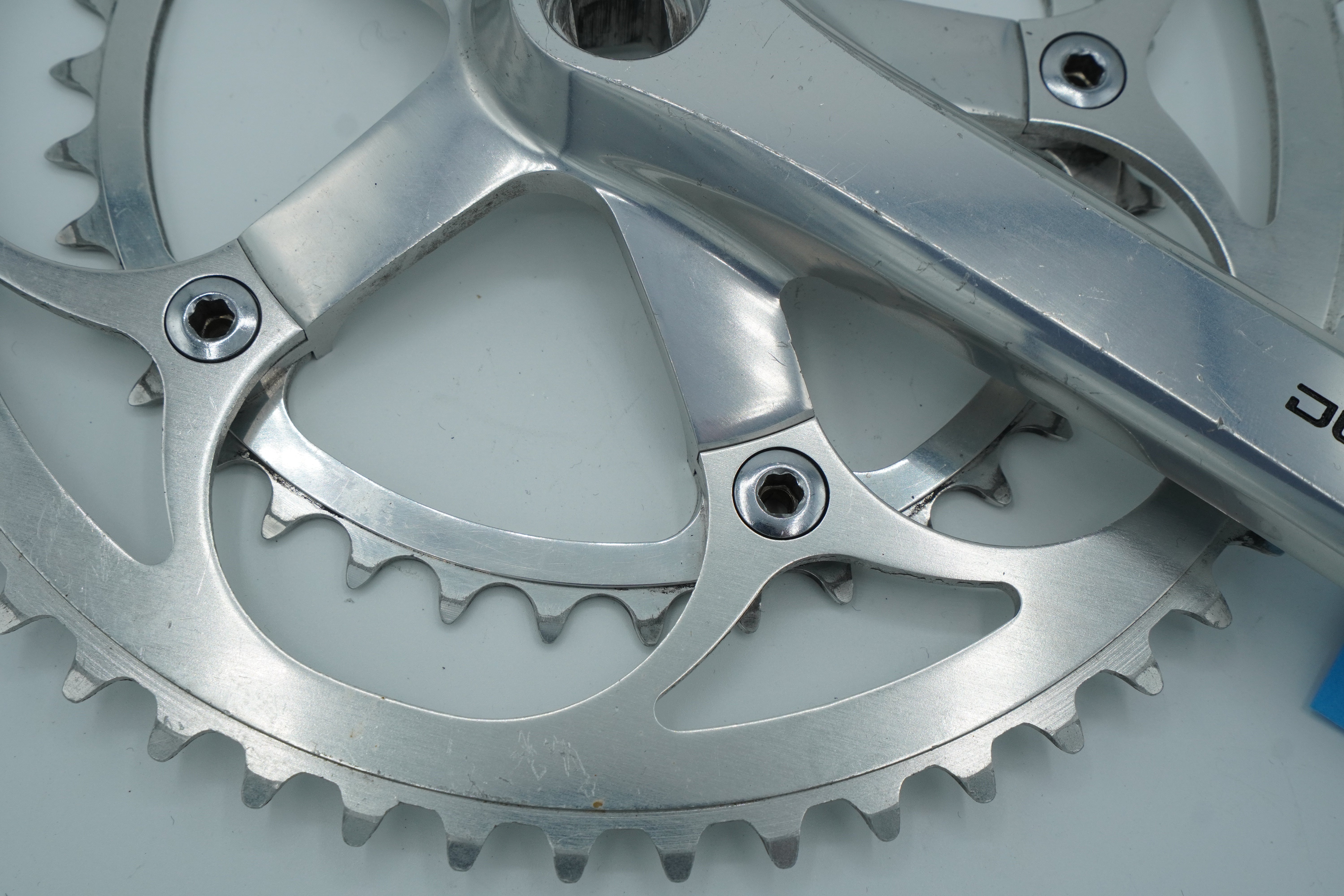 Shimano Dura-Ace Crankset/Kurbel FC-7402 – Grundtner