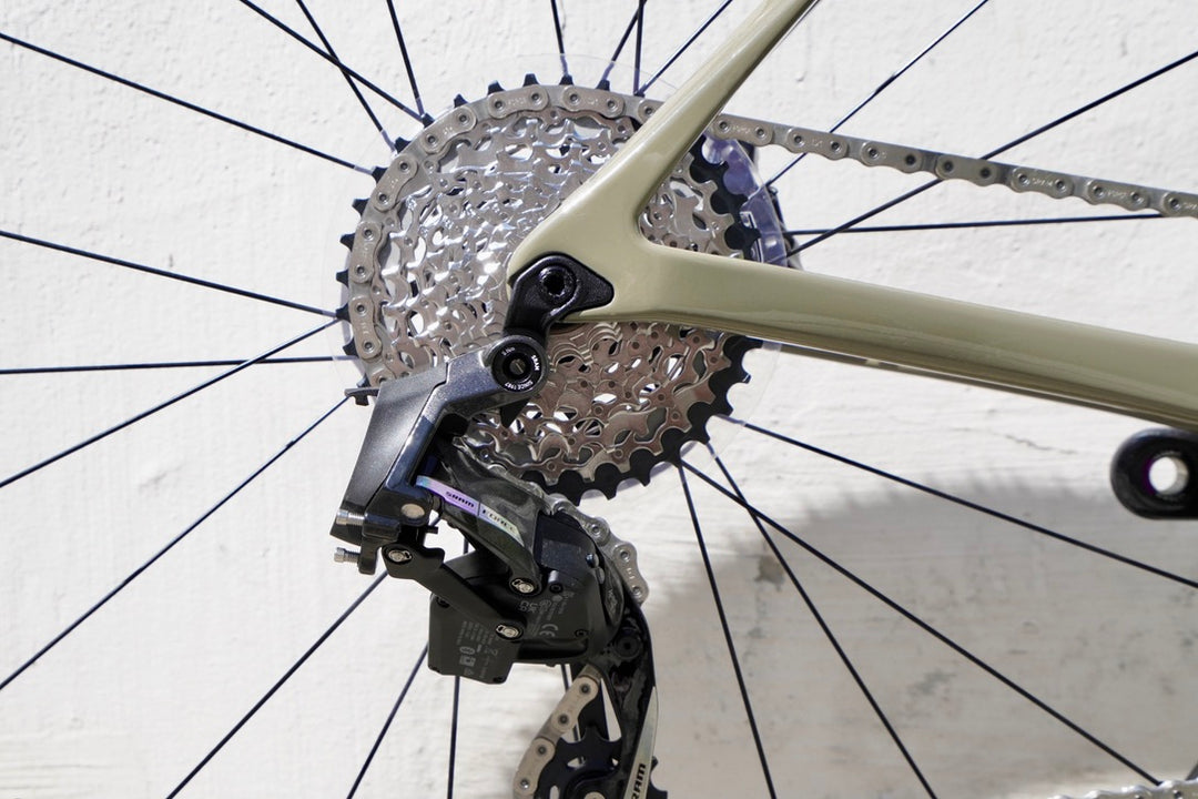 SCULTURA ENDURANCE GR 8000 Force D2 | Oak Bork Green