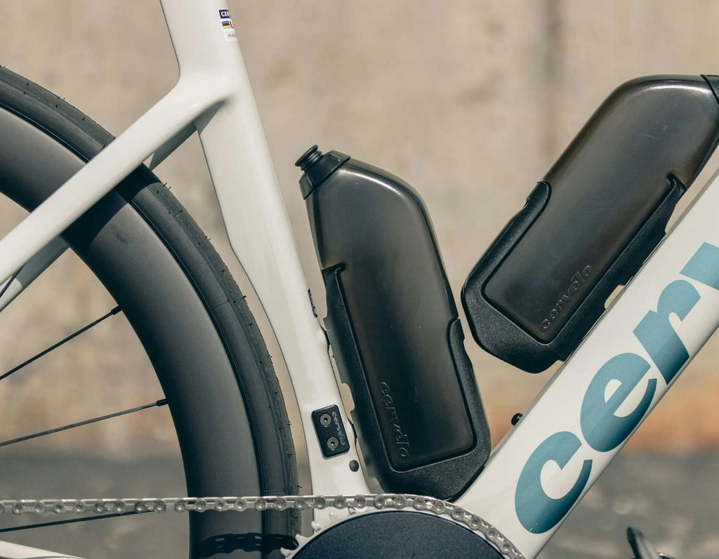 Cervelo Aero-Trinkflasche inklusive Aero-Flaschenhalter