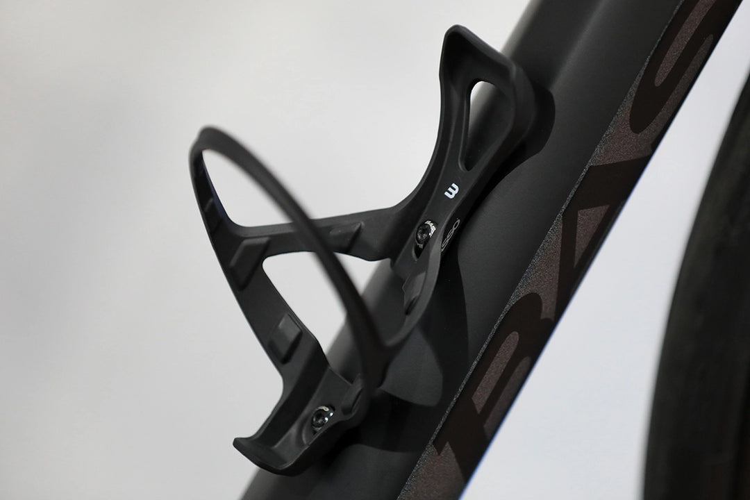 Basso Piuma Carbon Flaschenhalter –  17 g Bottle Cage