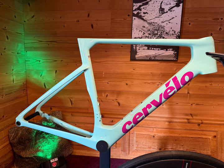 Cervelo Soloist Frameset | 2027 Maldive/Cloud Burst/Black Magic