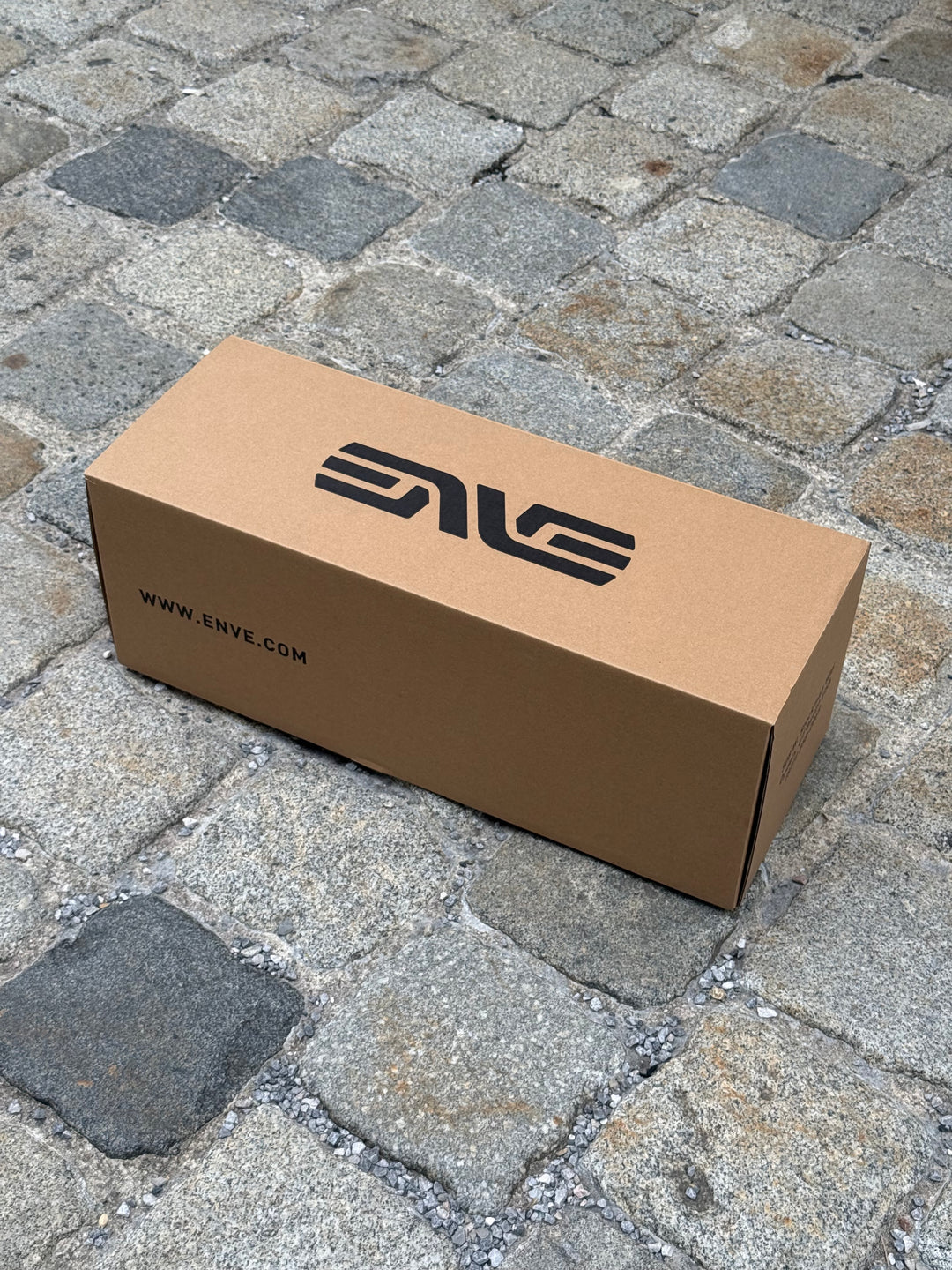 ENVE SES Aero Pro V2 One-Piece Handlebar | Aero-Lenker Cockpit mit Computerhalterung