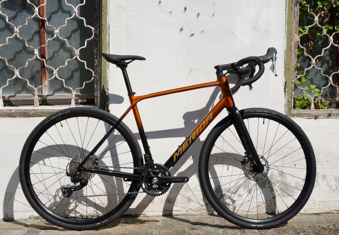 Merida Scultura Endurance GR 700 | Aluminium Gravel-Bike Shimano GRX 2x12