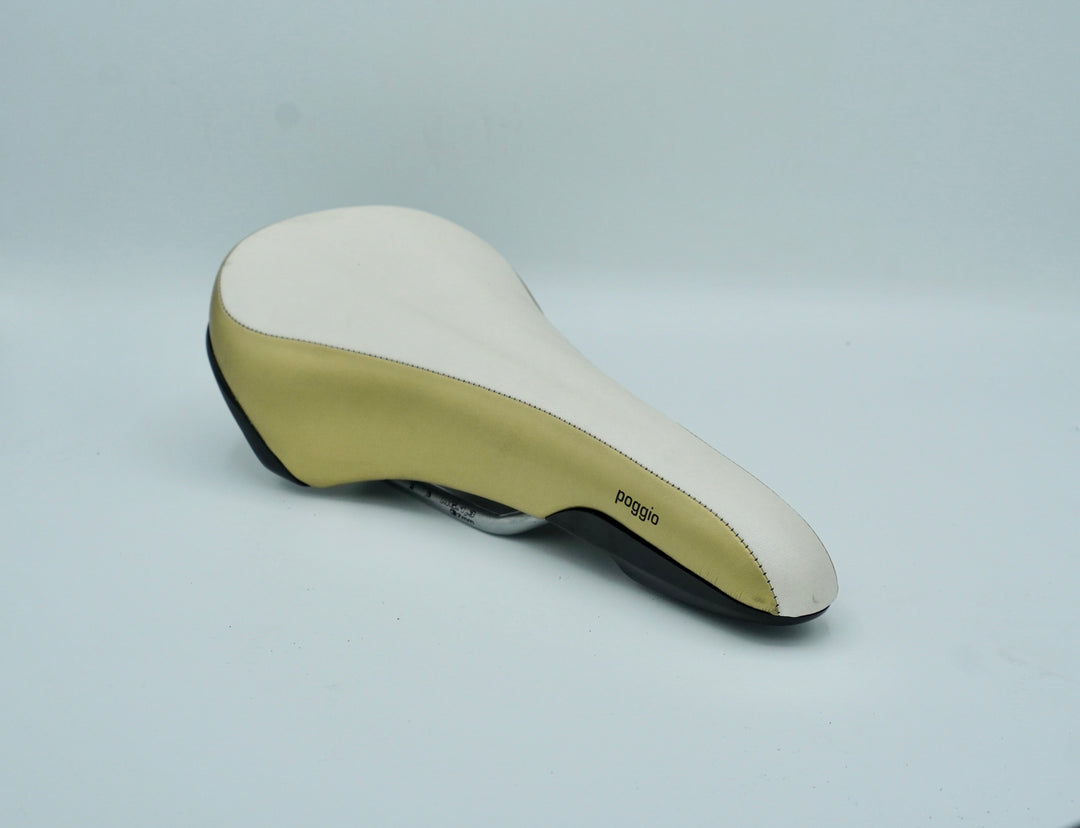 fahrradsattel creme Poggio Sattel ST1 in rot oder creme – Grundtner