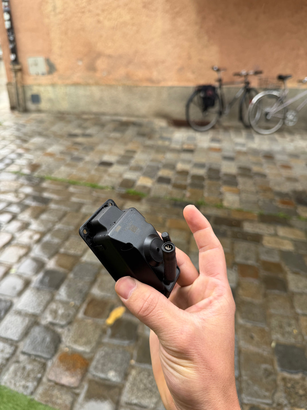 Avinox DP100-F Control Display | 2‑Zoll OLED Touchscreen für Avinox Motoren