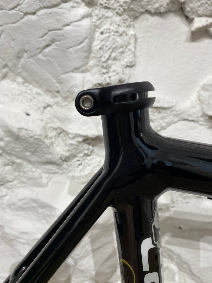 Optimo R1000 frameset