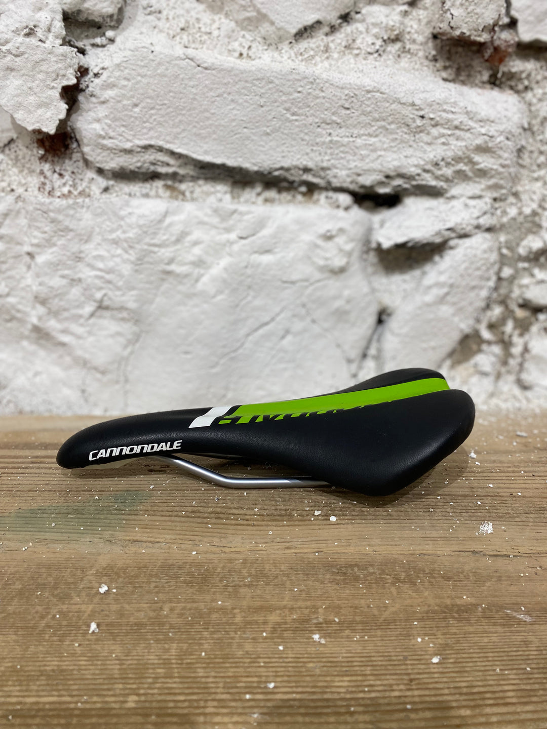 Sattel Cannondale schwarz-grün-weiß