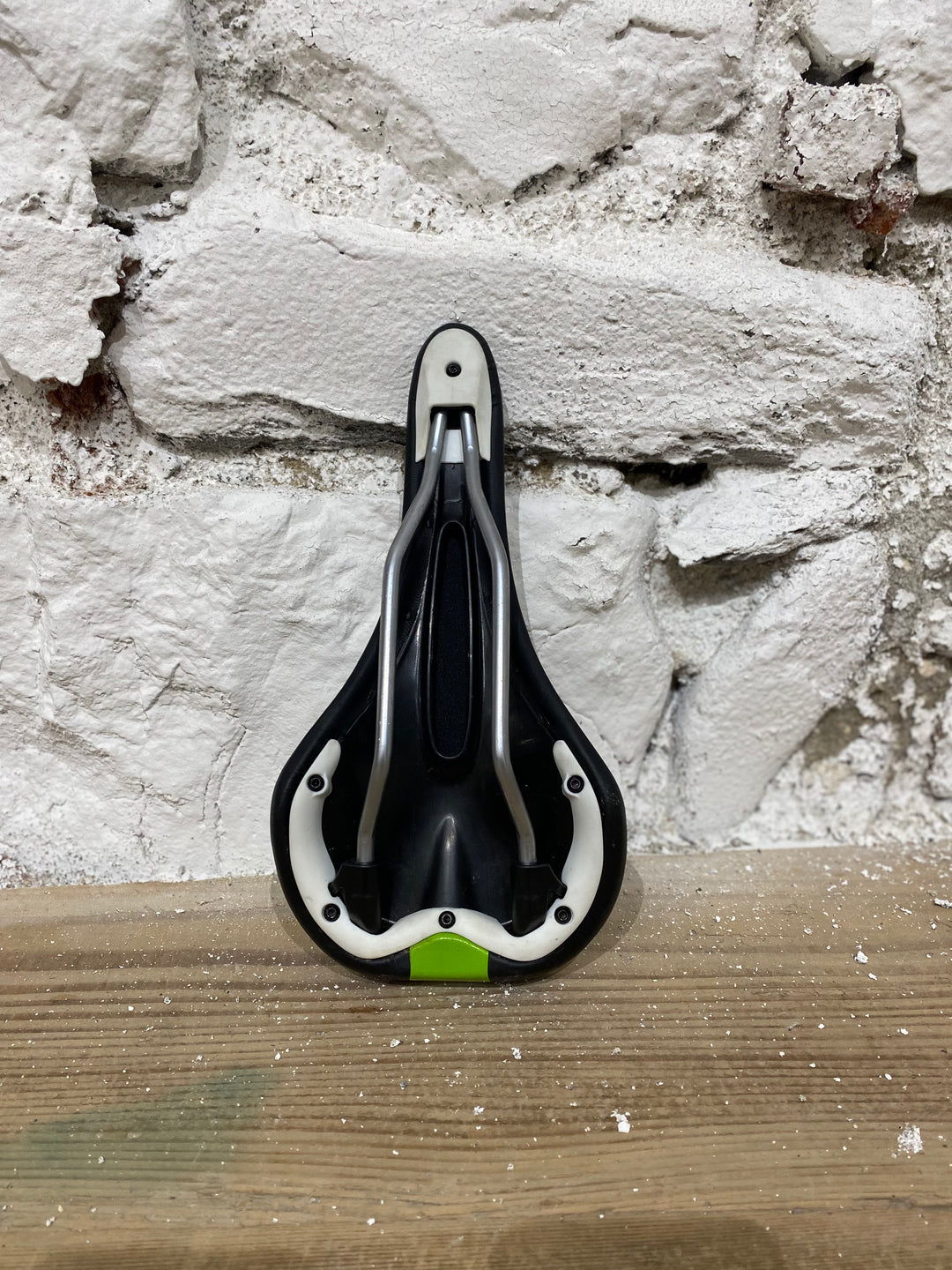 Sattel Cannondale schwarz-grün-weiß