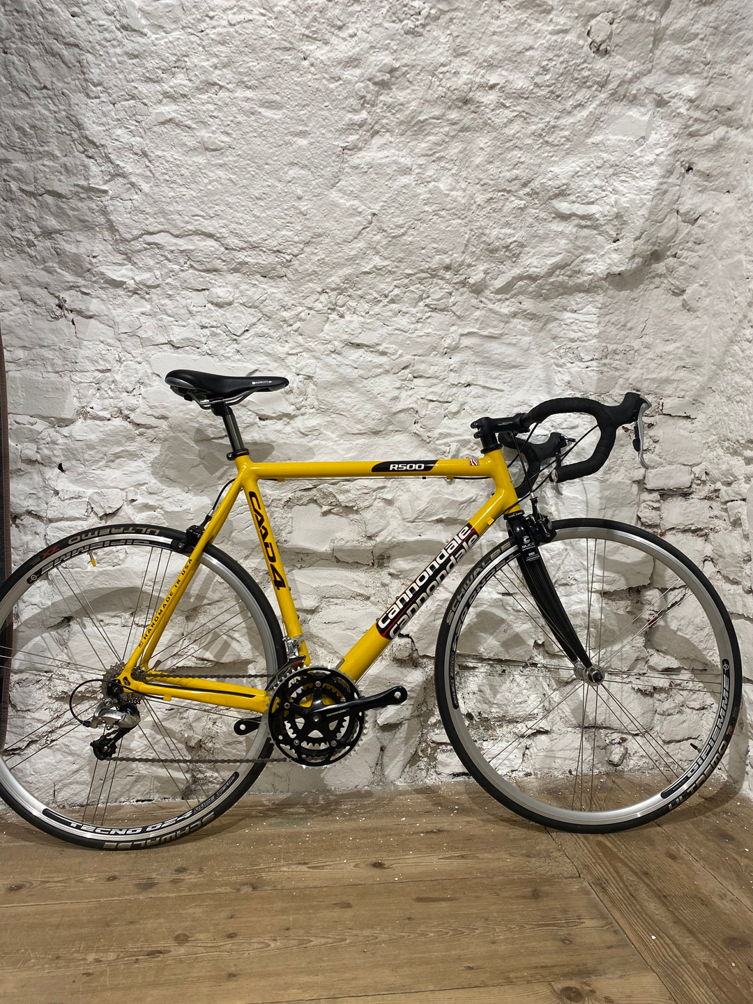 rennrad schwarz gelb R500 CAAD4 Rennrad komplett aus den 2000ern – Grundtner