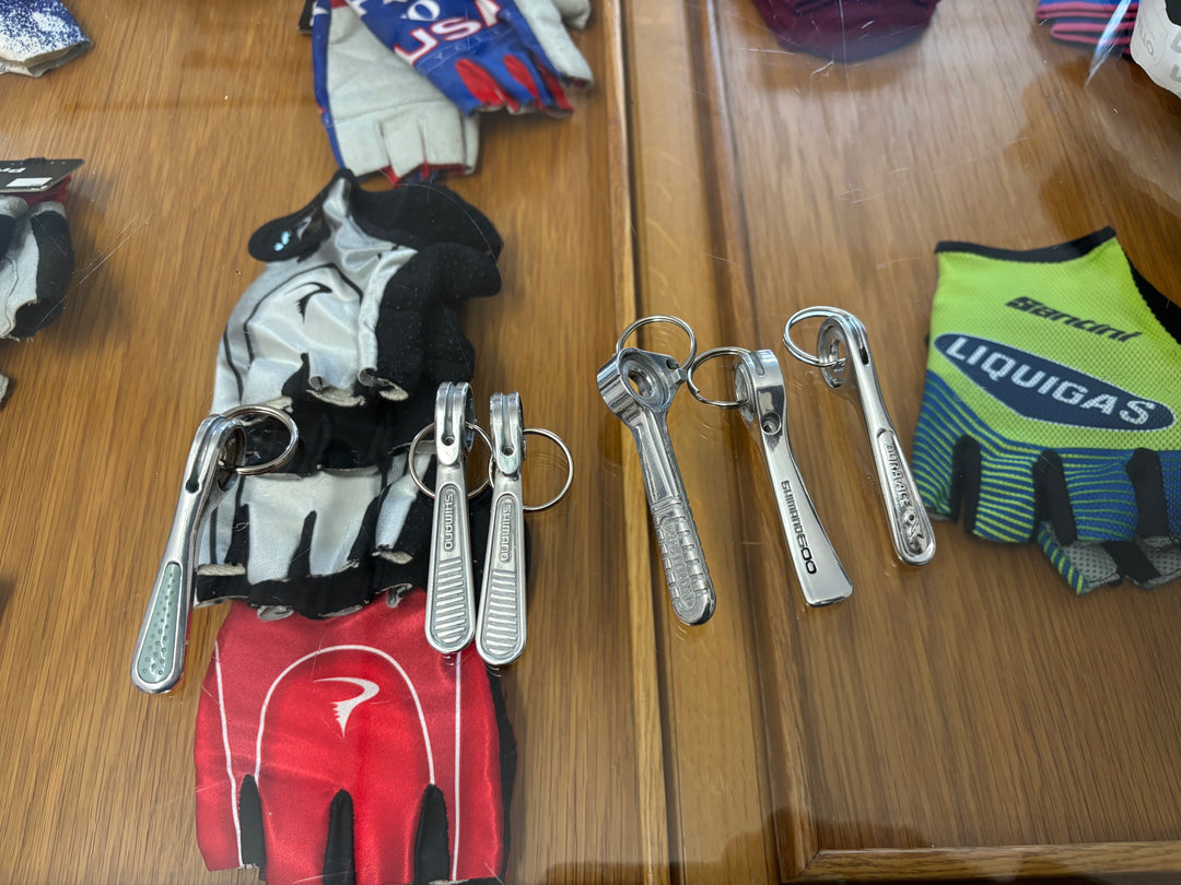 Schlüsselanhänger/Key chain with old shiftlever: DA, Shimano 600, Campagnolo...