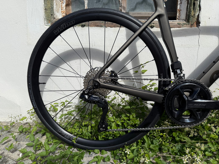Cervelo SOLOIST 105 Di2 | Dark Slate / Serpentine 2026