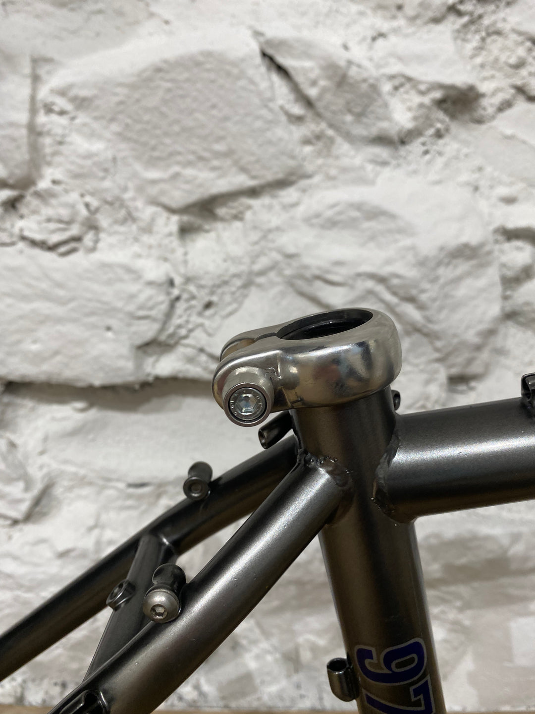Singletrack ZX 970 grau