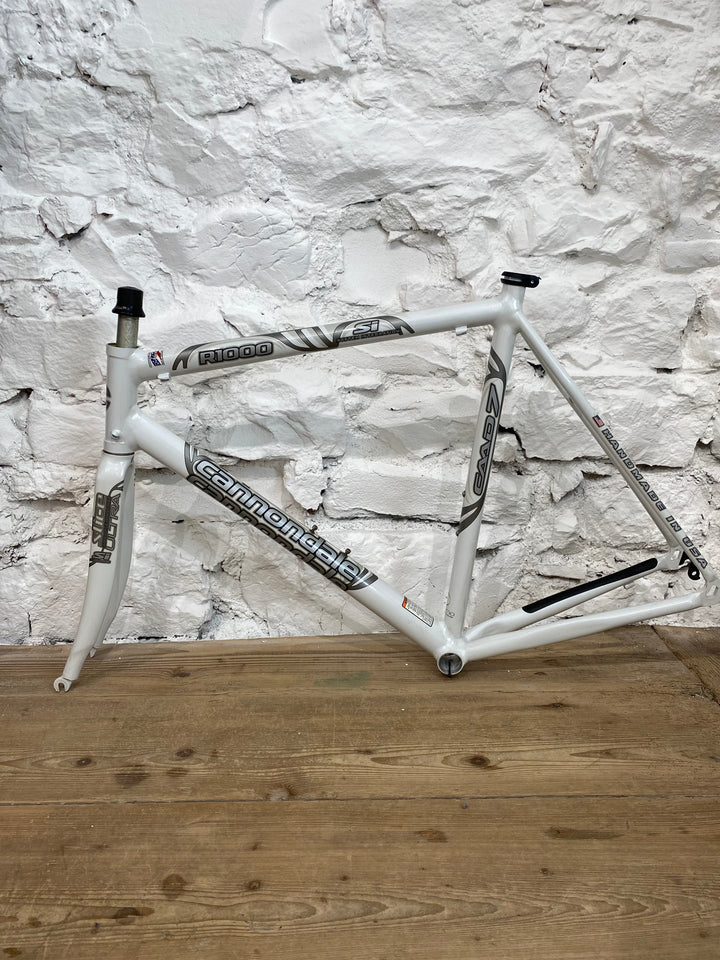 Optimo R1000 frameset CAAD 7