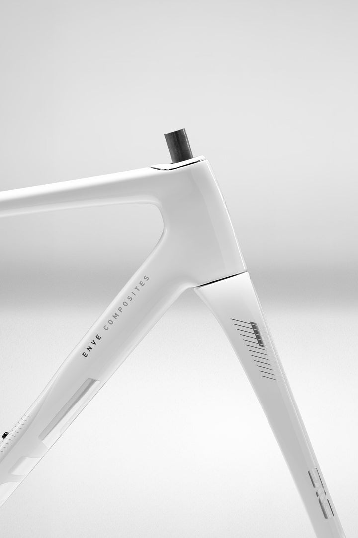 ENVE Melee V2 Rahmenset | ENVE M.O.D. Carbon | UL Black / White Lightning | 2027