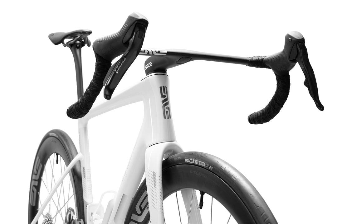 ENVE Melee V2 PRO SRAM RED E1 2x12 | 6.7 PRO/4.5 PRO Wheels | Powermeter | 2027
