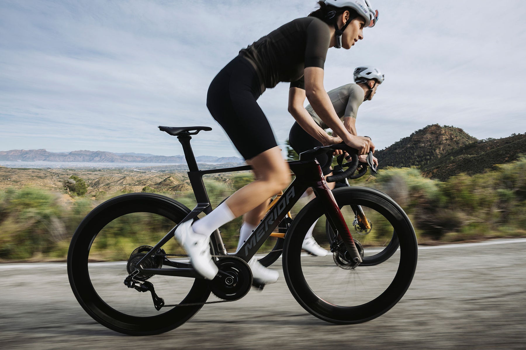 merida reacto 8000 e rennrad in schwarz Merida Reacto 8000 2026 | Shimano Ultegra Di2 | Aero Carbon Rennrad