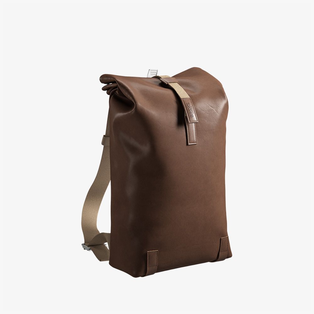 brooks england pickwick leather backpack - conscious cyclist and traveler The Medium Pickwick backpack from Brooks has a volume of 26 liters Brooks England Pickwick Backpack -