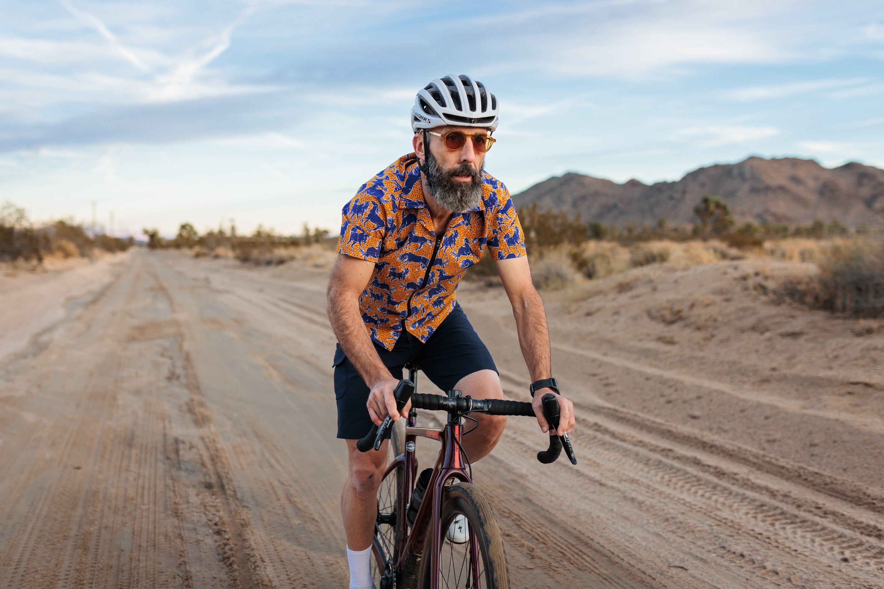 Café du Cycliste unisex gravel shirt Laureline: Tornado – Grundtner