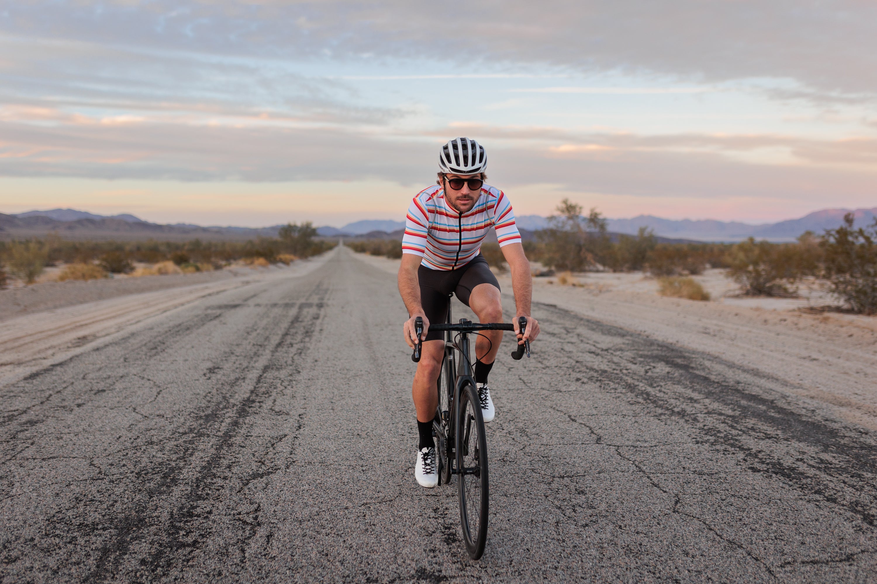 Café du Cycliste Mona for Men: Parasol Bleu Rouge – Grundtner