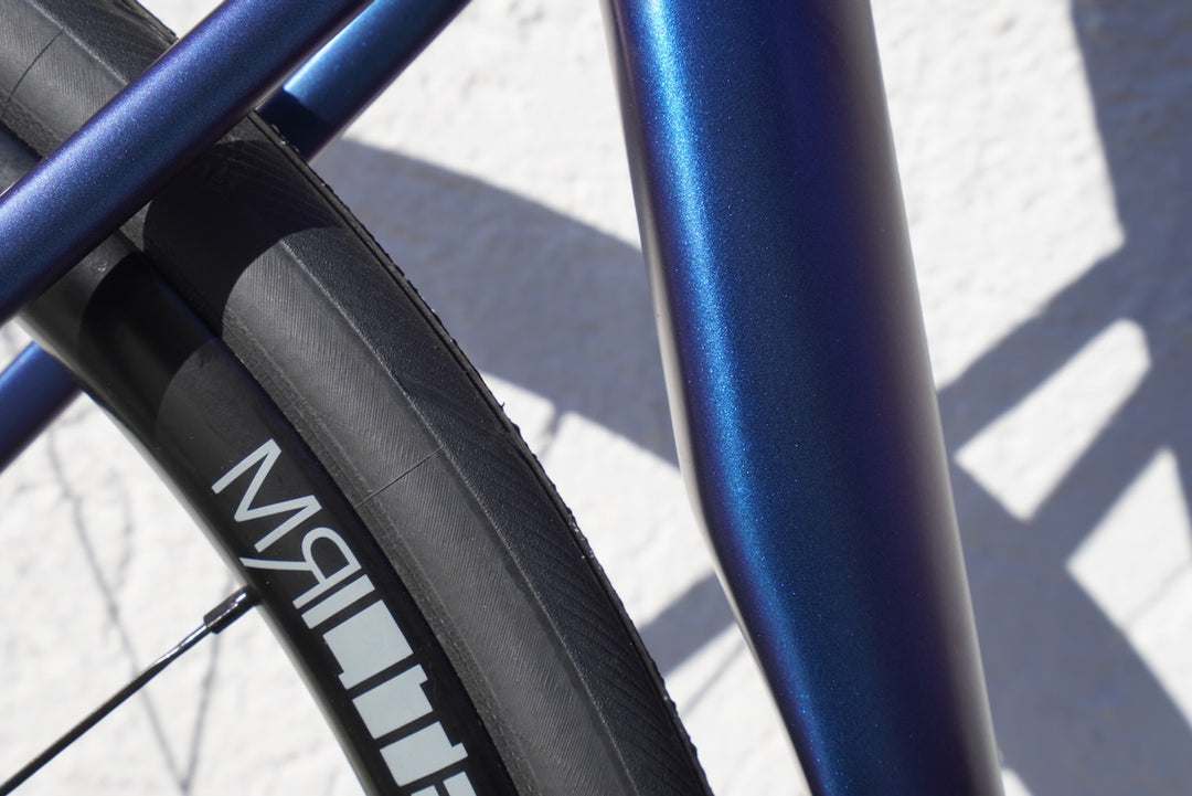 rennrad basso astra carbon Astra Shimano 105 Di2 Disc – Grundtner