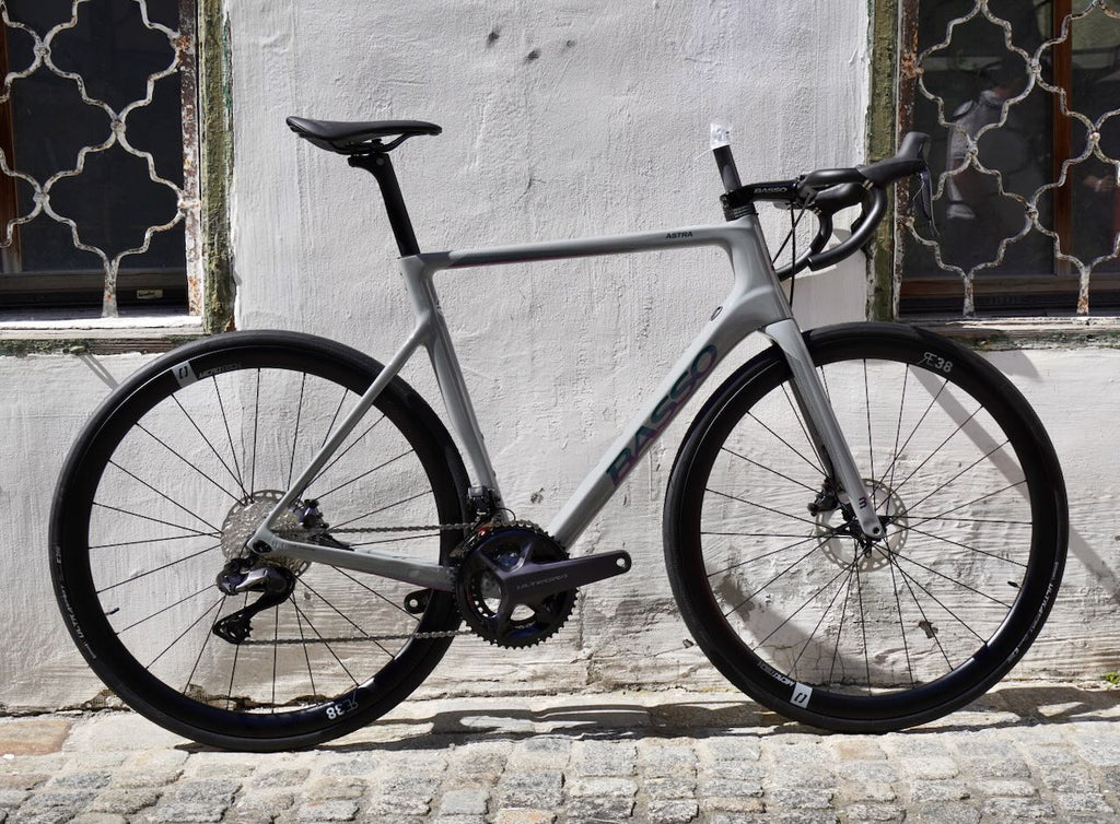Astra Disc Ultegra Di2 – Grundtner