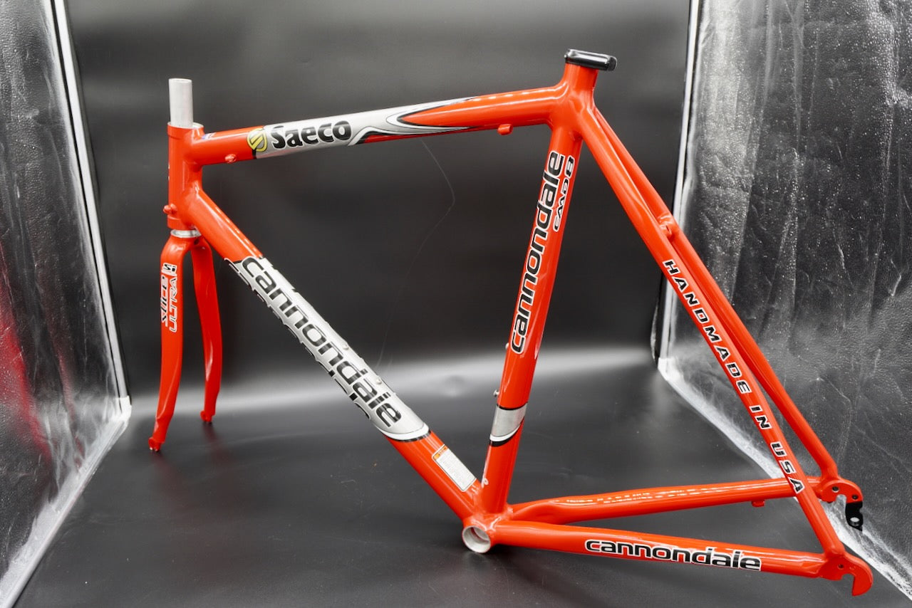 重量8.6kg!送料無料cannondale CAAD5 Si saeco 重量8.6kg!送料無料cannondale CAAD5 Si saeco