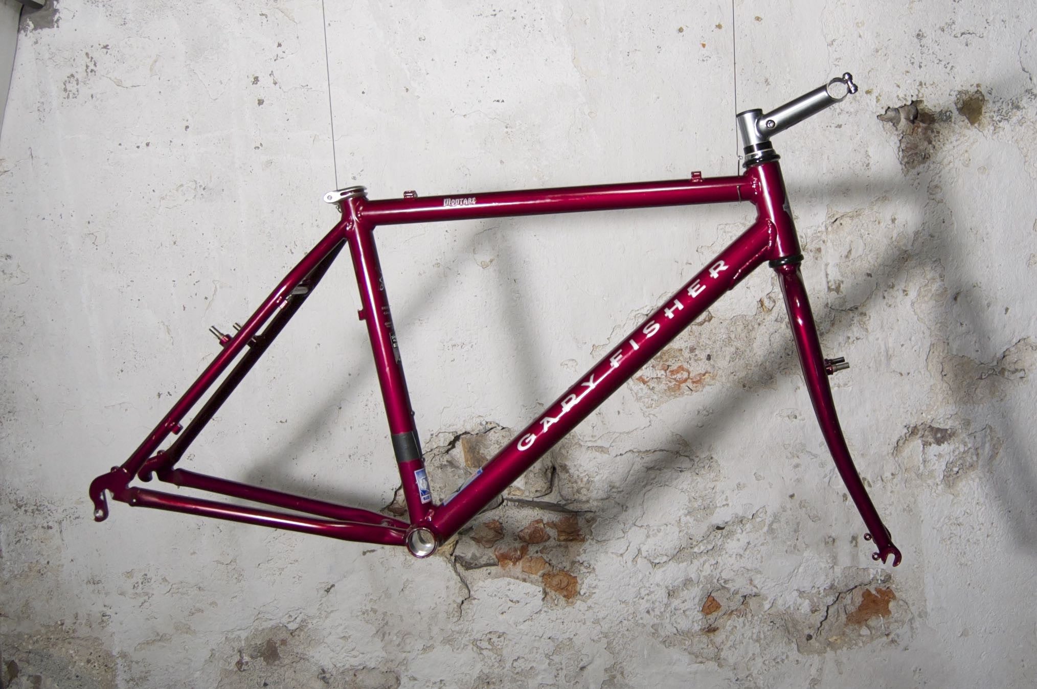 Montare Violet Grundtner