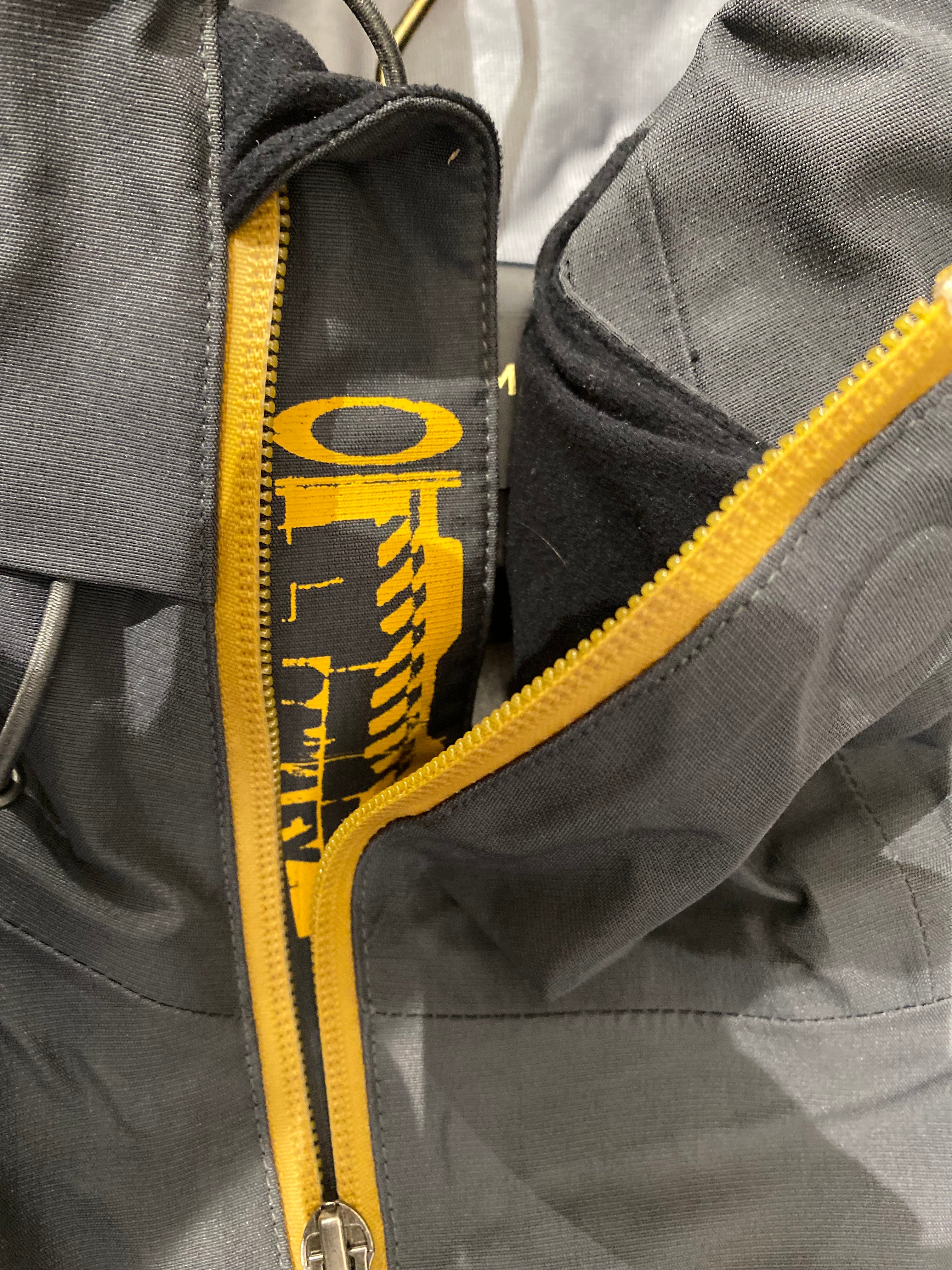 Oakley Alps Jacket Pro Rider Series – Grundtner