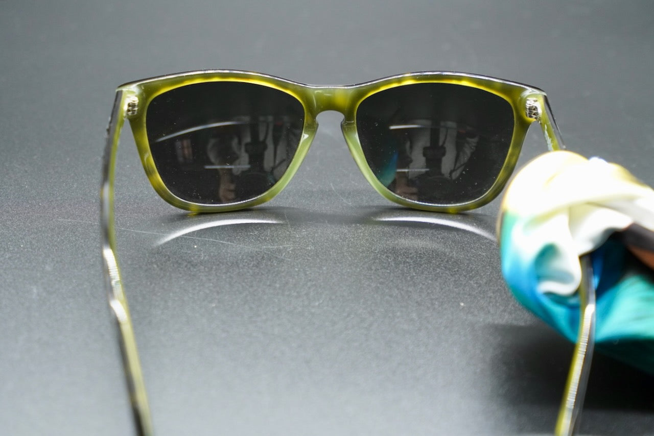 Oakley Frogskins LX Sunglasses – Grundtner