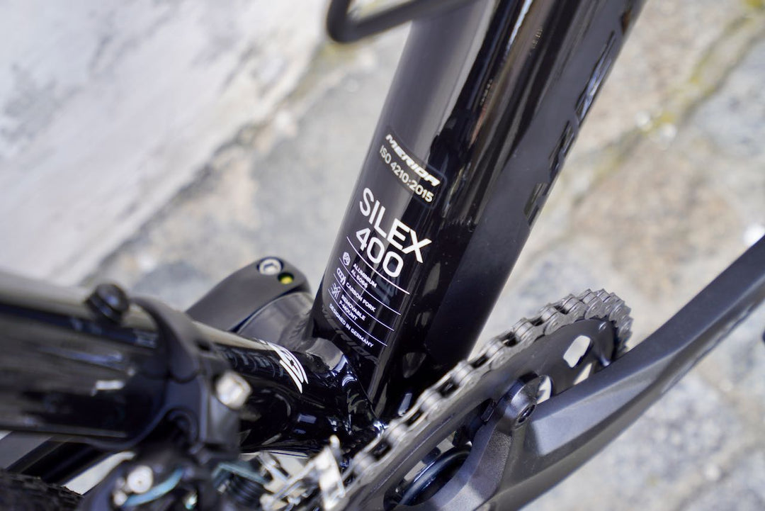rennrad 400 Silex 400 Black – Grundtner