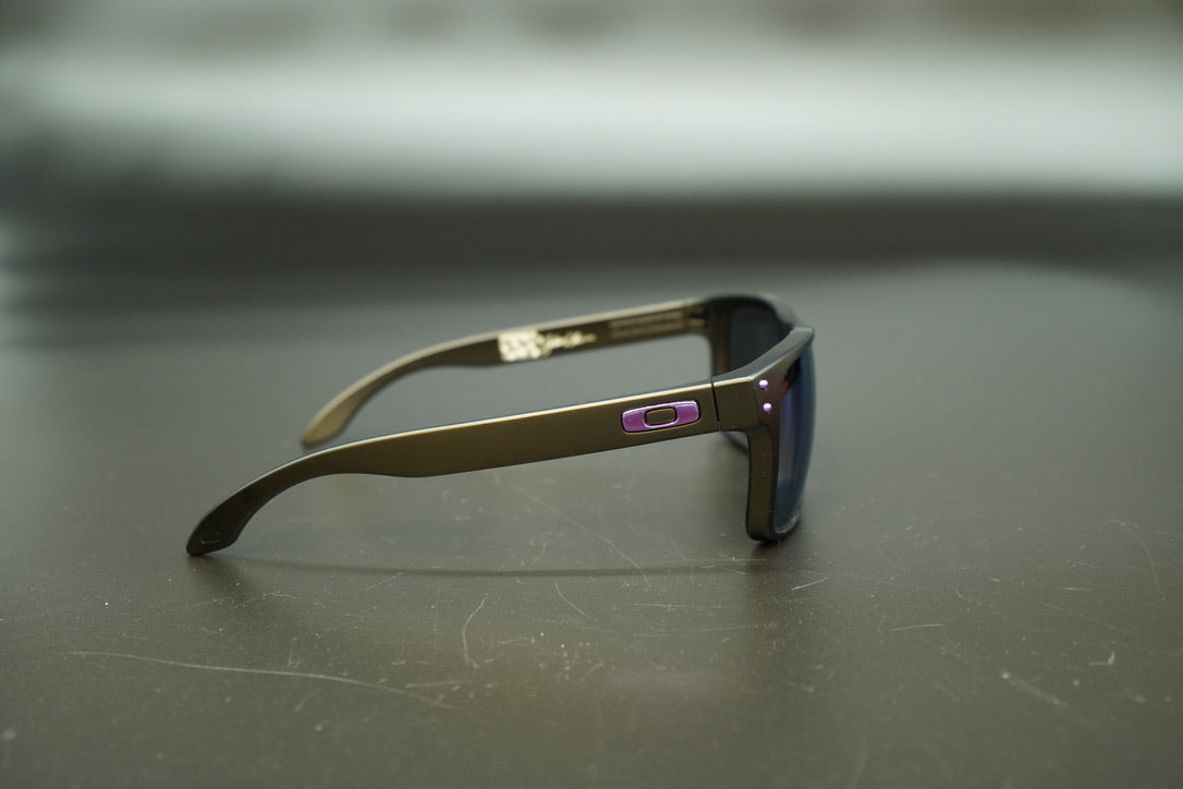 Oakley holbrook julian wilson best sale violet iridium